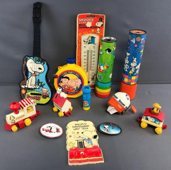 Peanuts Group of 10 Plus Miscellaneous Items