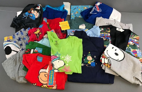 Peanuts Group of 10 Miscellaneous Items