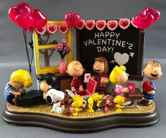 Peanuts Be My Valentine by Danbury Mint