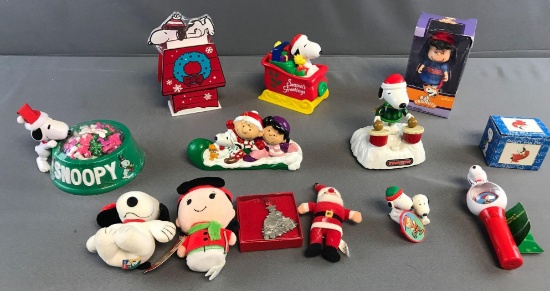 Peanuts Group of 10 Plus Miscellaneous Items