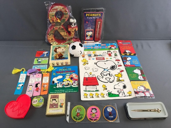 Peanuts Group of 10 Plus Miscellaneous Items