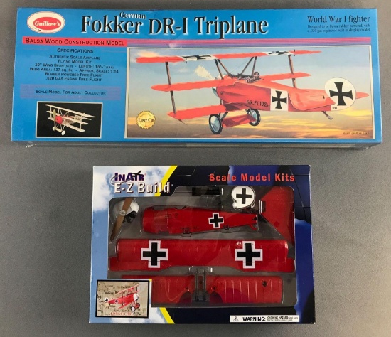 Peanuts Group of 2 Model Kits