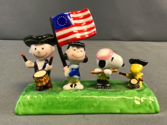 Peanuts Patriot Parade Figurine