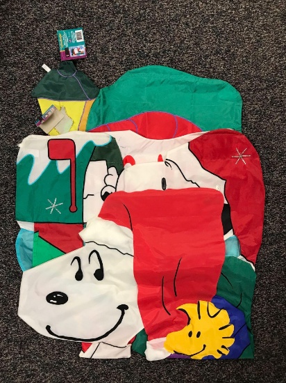 Group of 3 Peanuts Christmas Flags