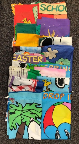 Group of 10 Plus Peanuts All Seasons Flags