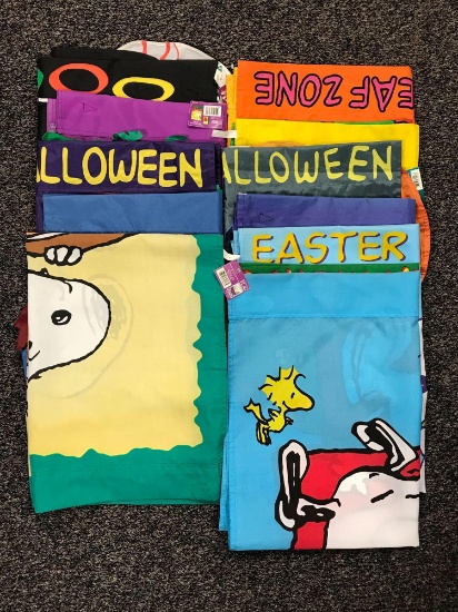 Group of 10 Plus Peanuts Fall Flags