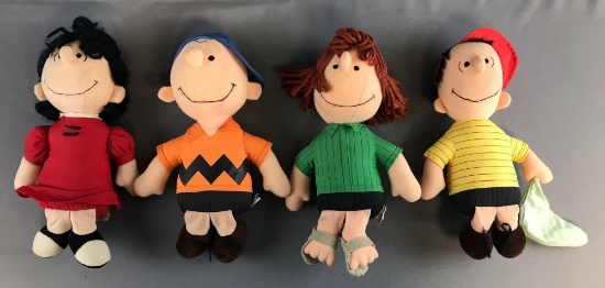 Group of 4 Vintage Plush Peanuts