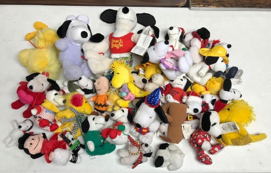 Group of 20 Plus Peanuts Plush Toys