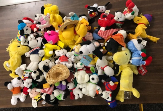 Group of 20 Plus Peanuts Plush Toys
