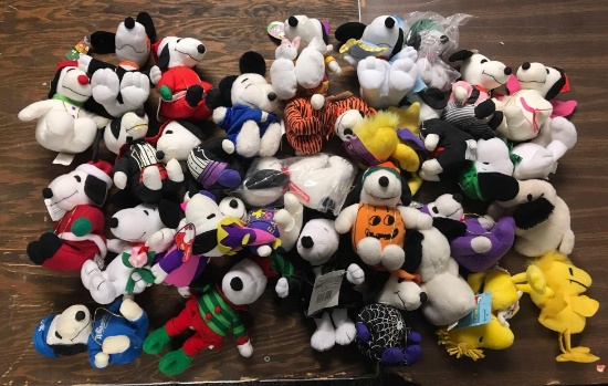 Group of 20 Plus Peanuts Plush Toys