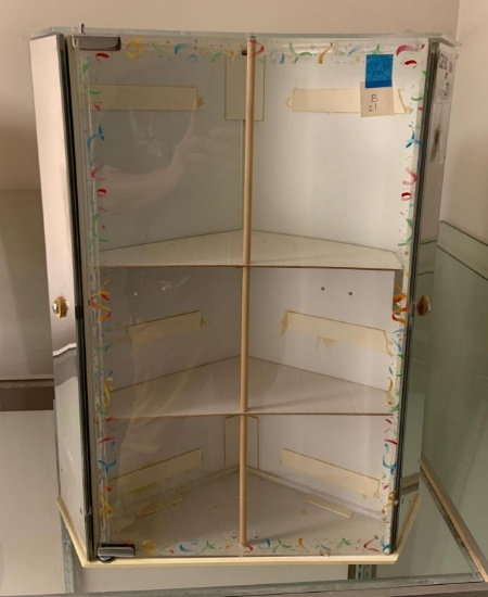 Plexiglass Lazy Susan countertop showcase