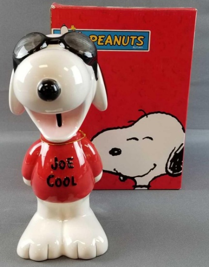 Peanuts Westland Joe Cool Snoopy bank