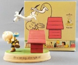 Peanuts Hallmark Dive right in figurine