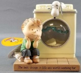 Peanuts Hallmark Linus waiting for washing machine