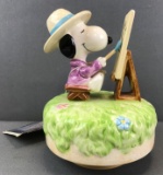 Vintage Schmid Peanuts Snoopy Self Portrait Music box
