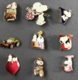 Peanuts group of 9 Aviva Pins
