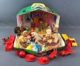 22 piece group Mattel Liddle Kiddle Klub carry case, dolls, and more