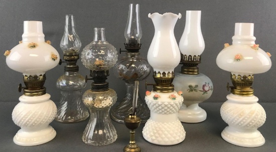 Group of 8 assorted vintage oil lamps