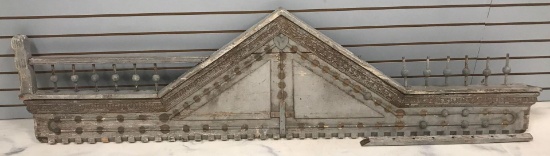 Vintage Architectural Molding w/ heart