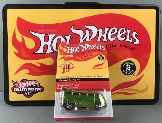 Hot Wheels Red Line Club Volkswagen T1 Drag Bus with metal briefcase