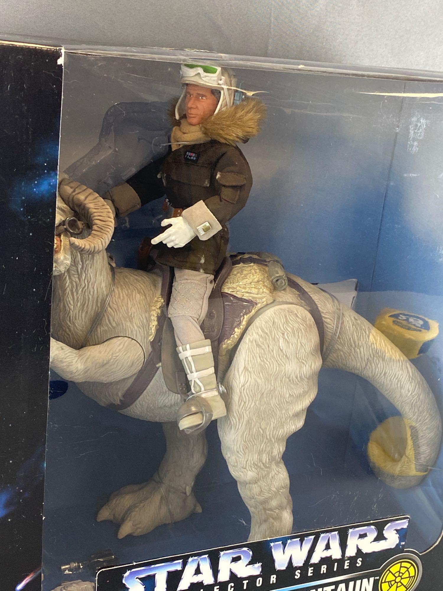 Star wars collector series han solo and tauntaun deals