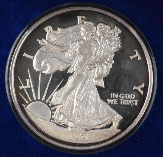 1991 Washington Mint Walking Liberty / Eagle Design One Half Pound .999 Fine Silver