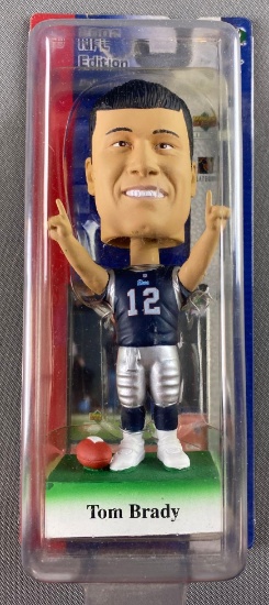 2002 Play Makers Tom Brady Bobble Head Rookie