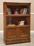 Very unusual antique oak, stacking Lawyer Bookcase, circa 1900-1910, in excellent finish and conditi