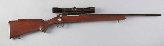 Remington, Model 725, Bolt Action Rifle, .270 WIN Caliber, SN 706129, 22" barrel, blue finish, walnu
