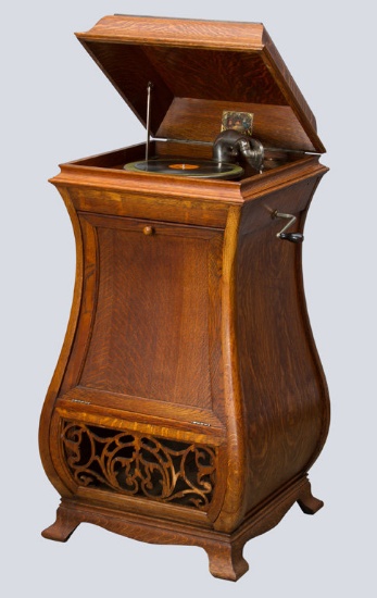 Very rare, antique Puritan Victrola by "PURITAN UNITED PHONOGRAPH CORPORATION, SHEBAYEAN, WISCONSIN,