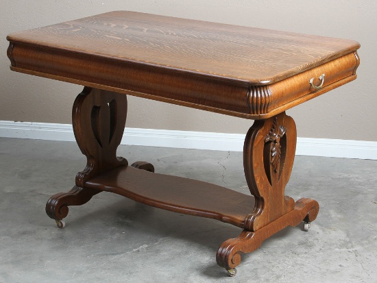 Very unique antique quarter sawn oak Library Table, circa 1910, with unusual base and top with doubl
