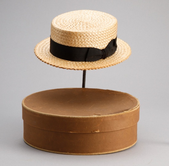Original boxed miniature Stetson marked Straw Hat, excellent condition with silk liner, 2 1/4" crown