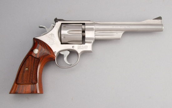 Smith & Wesson, Model 624, Double Action Revolver, .44 S&W SPECIAL caliber, SN AHB7950, 6 1/2" barre