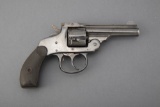 Harrington & Richardson Arms Co., double action Revolver, .32 S&W caliber, SN 338588, 3