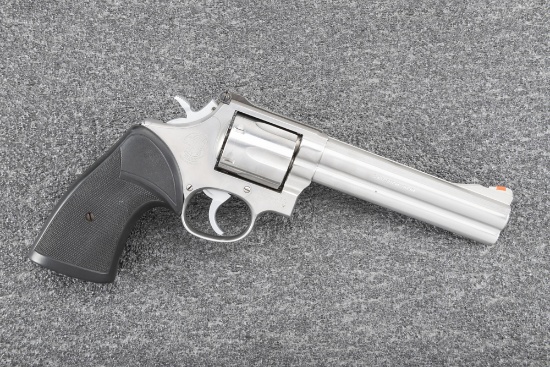 Smith & Wesson, Model 686, Double Action Revolver, .357 MAG caliber, SN AAB6587, 6" barrel, stainles