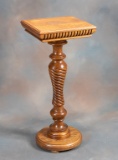 Quarter sawn, antique oak Pedestal, circa 1900s, with beautiful spiral column, 38