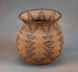 Apache Olla (basket), circa 1890, good condition with small losses because of use, 9