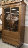 Beautiful high quality antique, sliding glass door, oak, wall Showcase, circa 1910, excellent origin