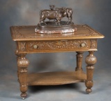 Beautiful antique quarter sawn oak, highly carved Library Table, circa 1900, carved top, skirt and m