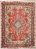 Beautiful room size oriental Rug, beautiful colors, 10 ft. x 12 ft. 6