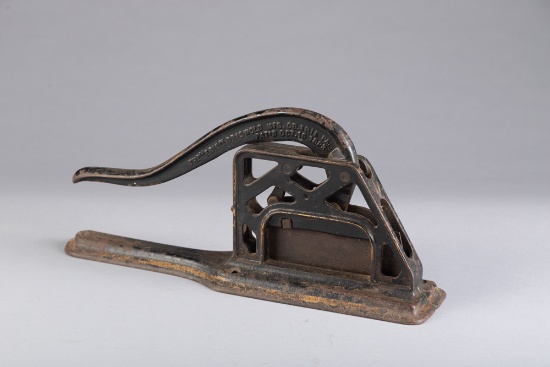 Antique cast iron Tobacco Cutter titled "The Erie / Griswold Mfg. Co.", good condition showing some