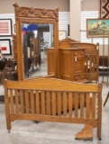 Antique two-piece oak Bedroom Suit, circa 1900-1910. Bed has unusual slatted style head and foot boa