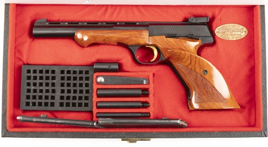 Belgium Browning, Medalist, .22 caliber, Semi-Auto Target Pistol, SN 14736T69, blue finish, 6 3/4" b