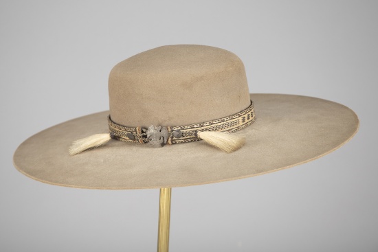 Unique vintage wide brim felt Hat with 5 1/4" brim x 4" crown with unique horsehair braided hat band