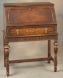 High quality walnut drop front Ladies Desk with incredible marquetry inlay in front, circa 1930-1940