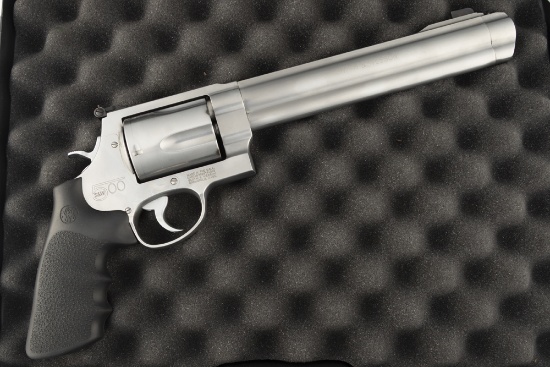 Smith & Wesson, Model 500, DA Revolver, Hand Ejector, 500 S&W Mag. caliber, SN CUC0509, stainless, 9