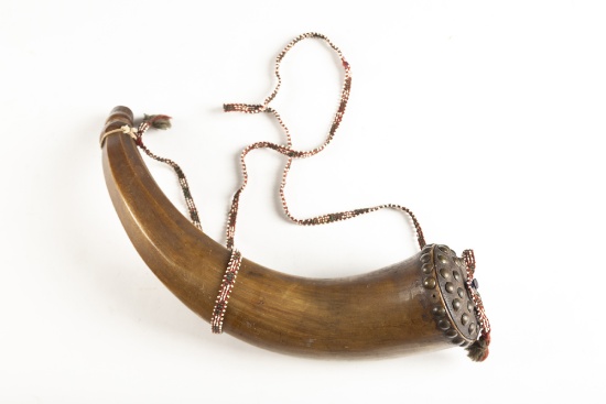 Early Steer Horn Powder Horn with unique spotted tack end cap, measures 17" L and has unique taper t