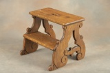 Early Victorian, oak Bedside Step Stool, very good condition, measures 14