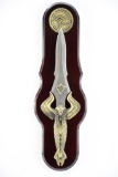 Fantasy Dagger W/ Wall Mount - Stargate