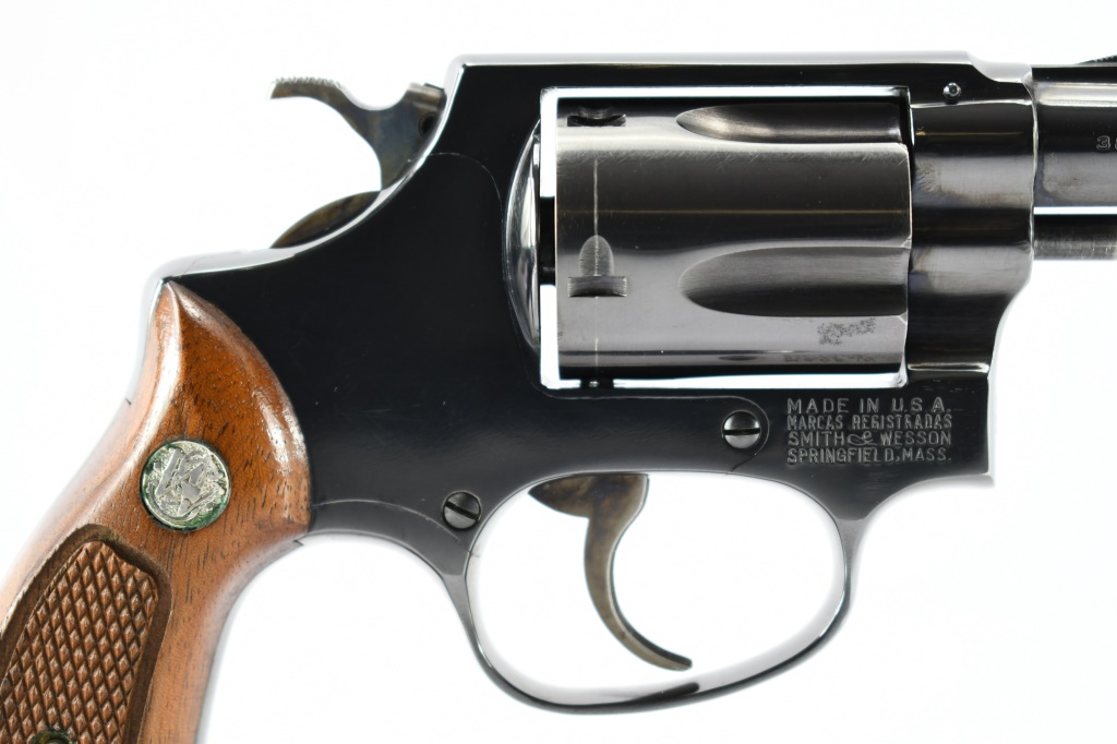 1968 Smith & Wesson, Model 36 Chief's Special, 38 | Proxibid